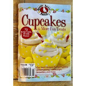 2014 Gooseberry Patch Cupcakes & More Dessert Recipe Book